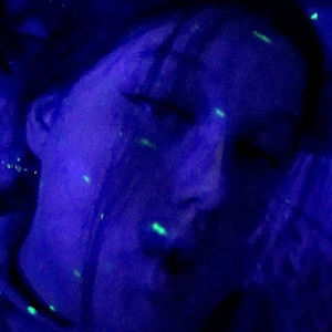 Meet your Posher, Ella